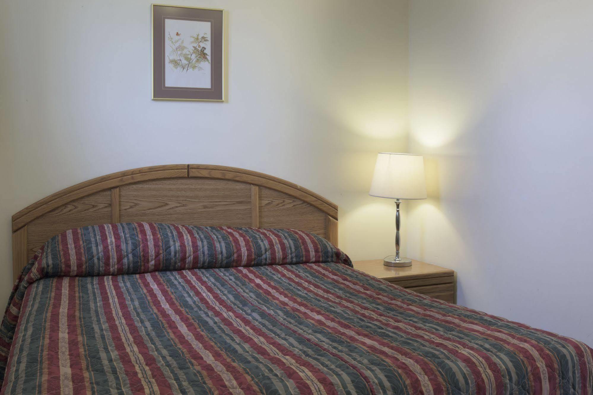 Sun-Dek Motel Medicine Hat Buitenkant foto